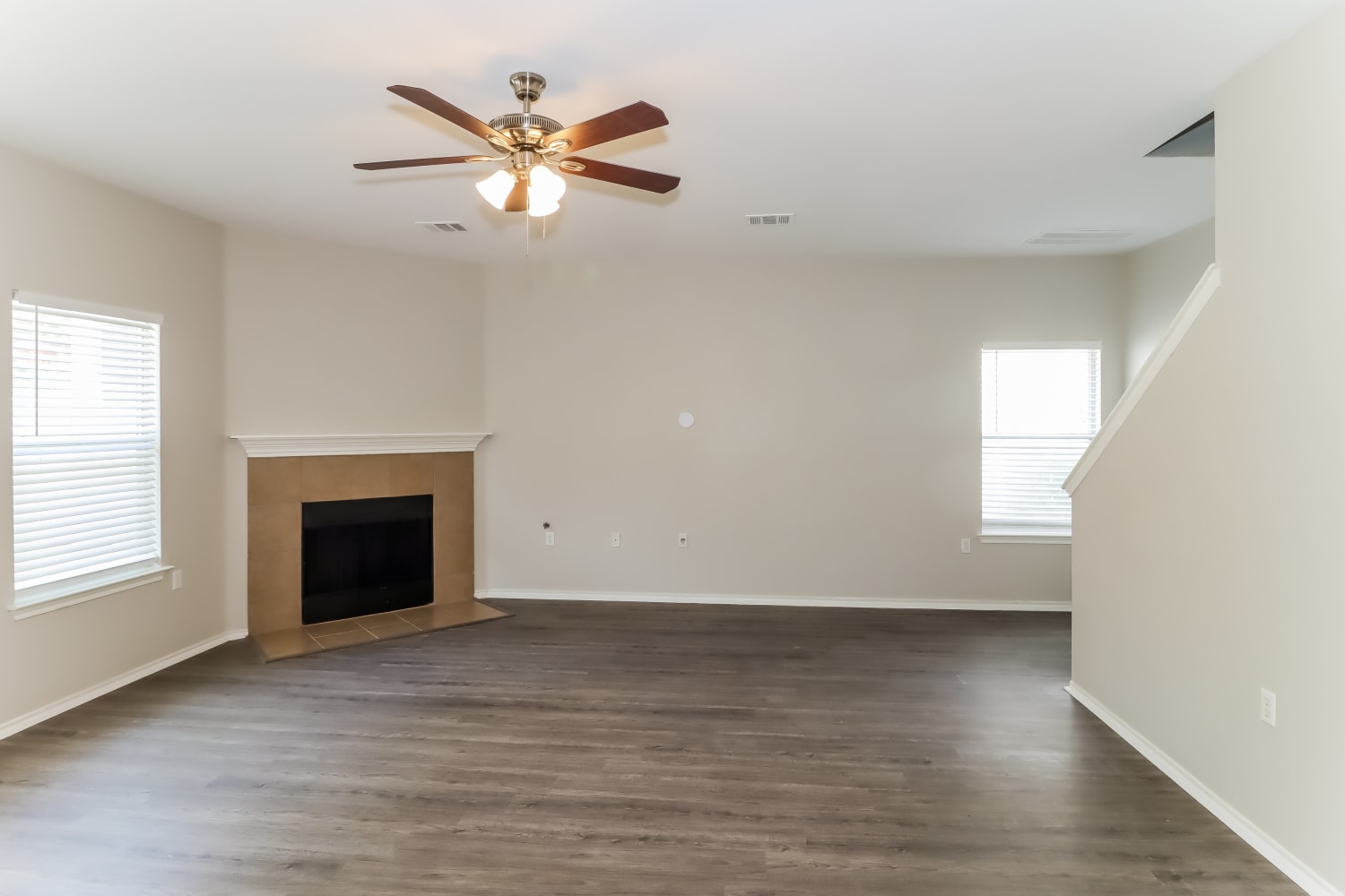 5608 Kleberg Trl photo 2