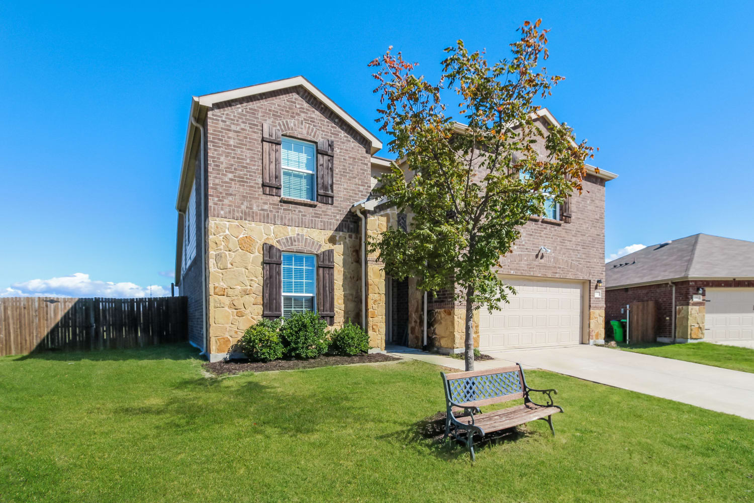 3137 Walker Creek photo 2