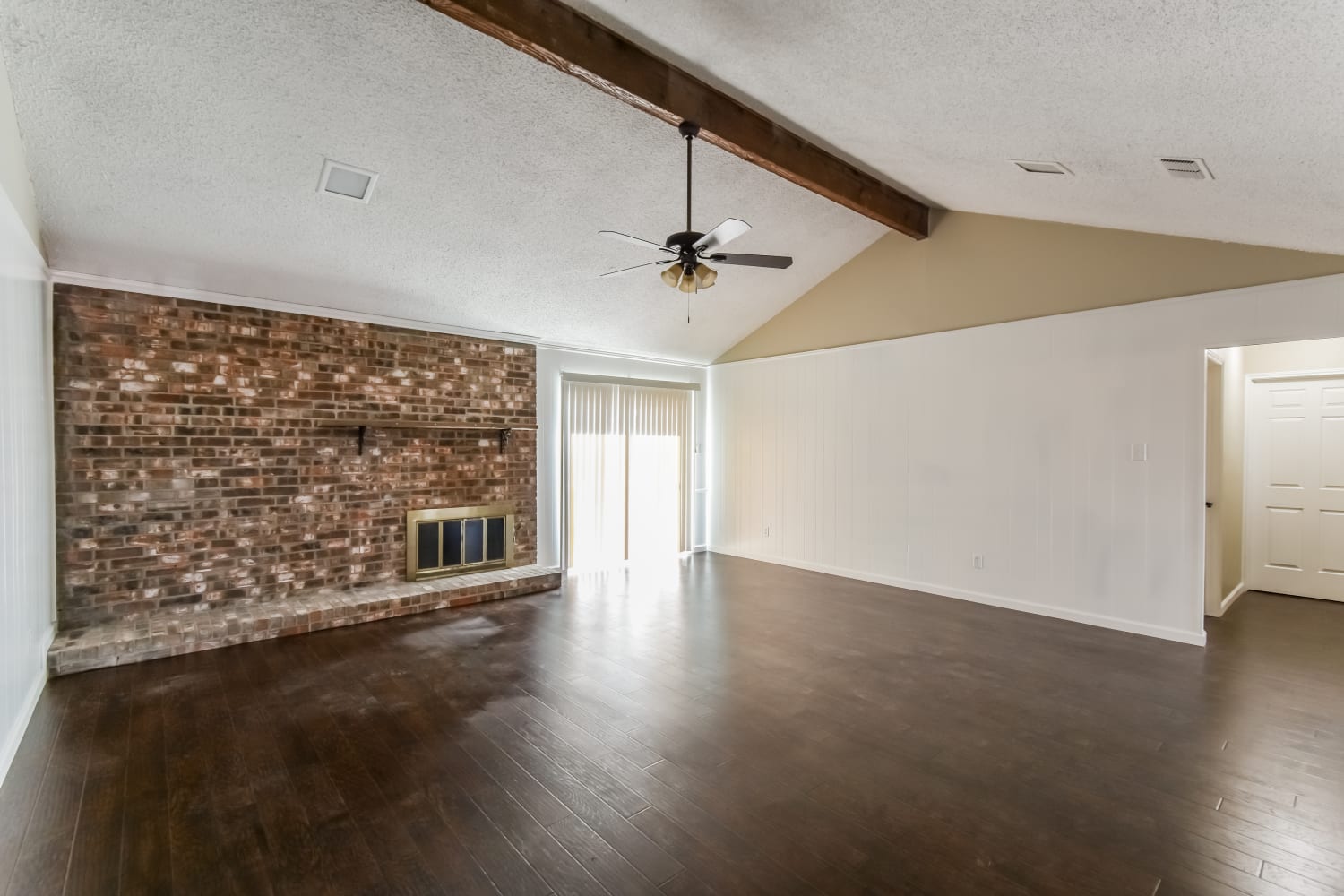 637 Barkridge photo 2
