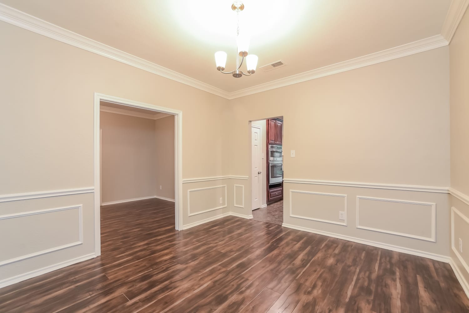 6517 Forest Park photo 3