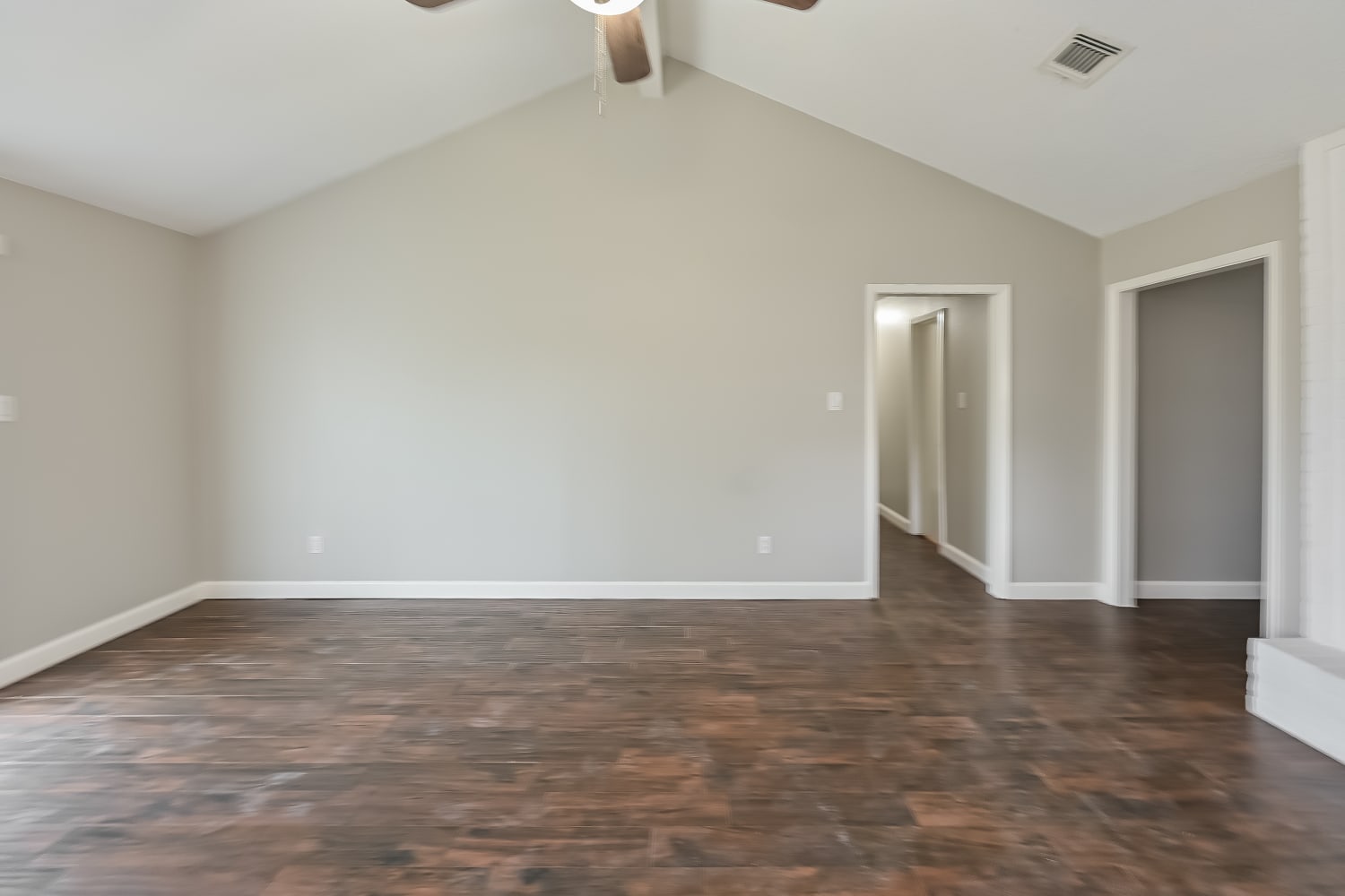 11122 Kirwin Lane photo 5