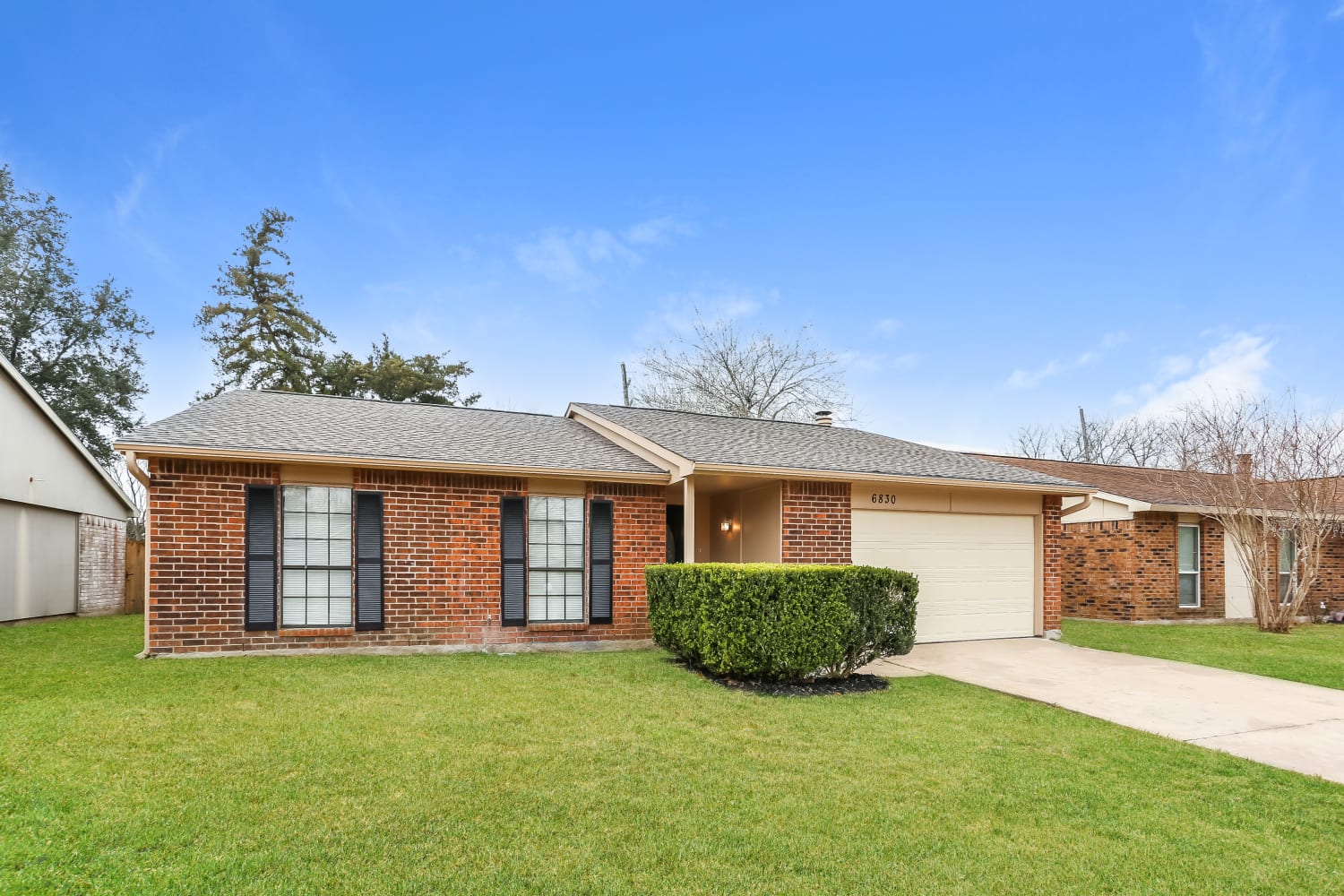6830 Kearney Dr photo 2