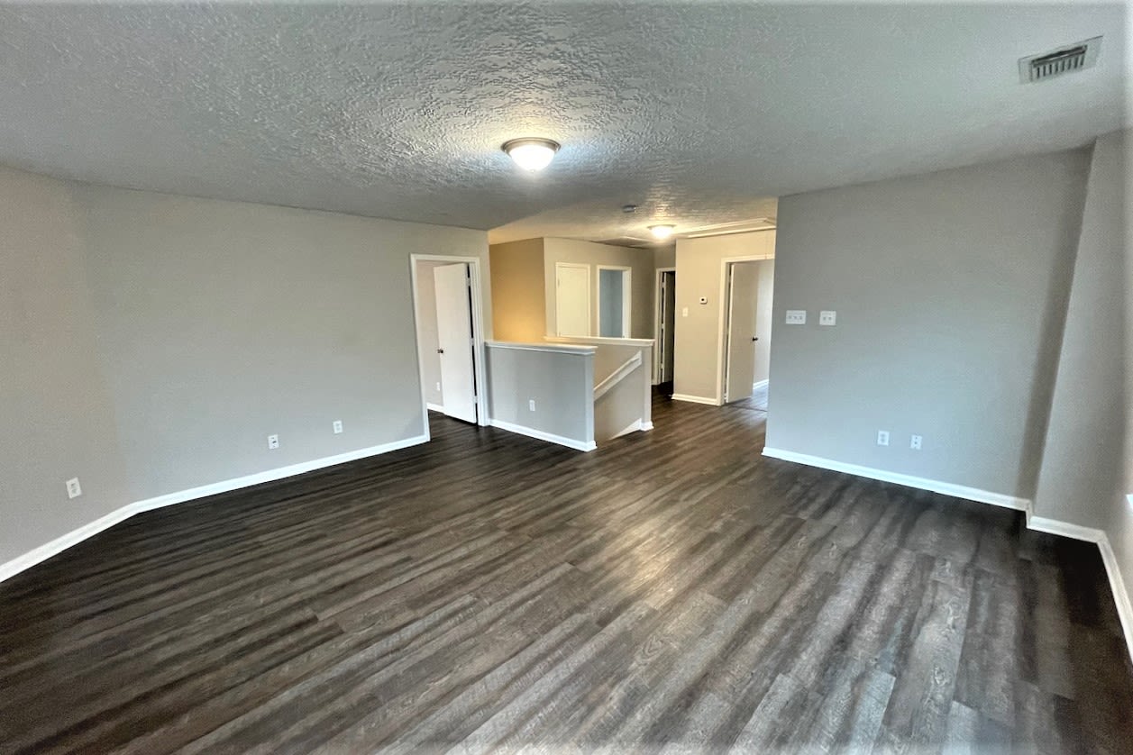 3603 Fuller Bluff Drive photo 5