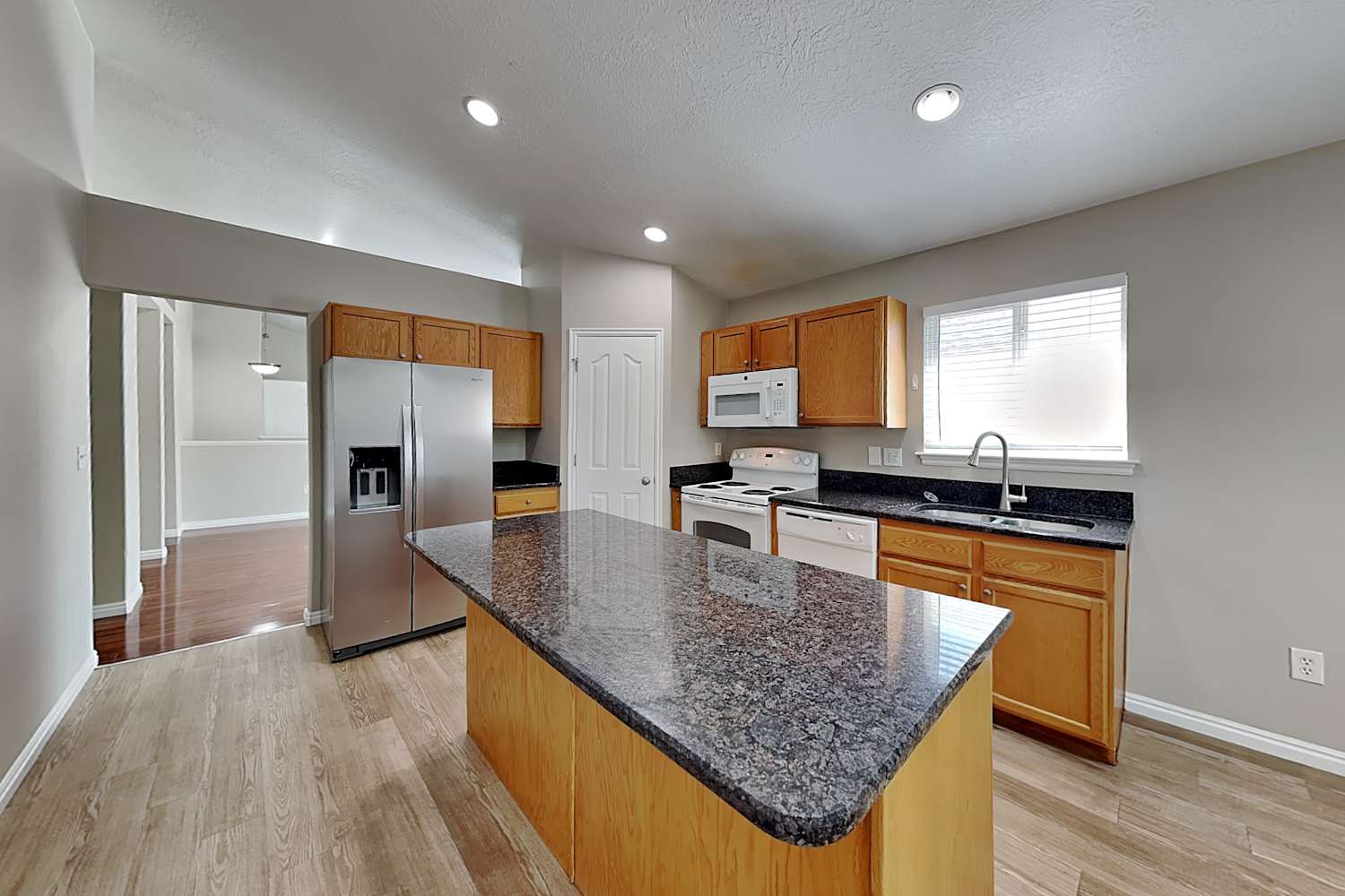 4581 W Mina Deoro Dr photo 5