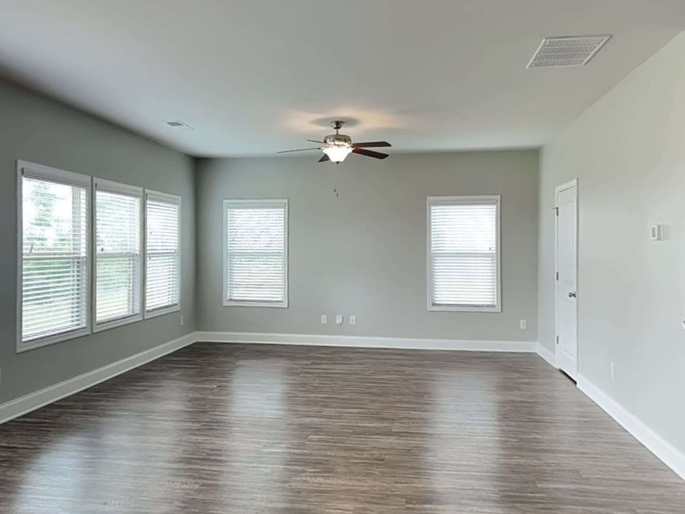 636 Wood Point Way photo 4
