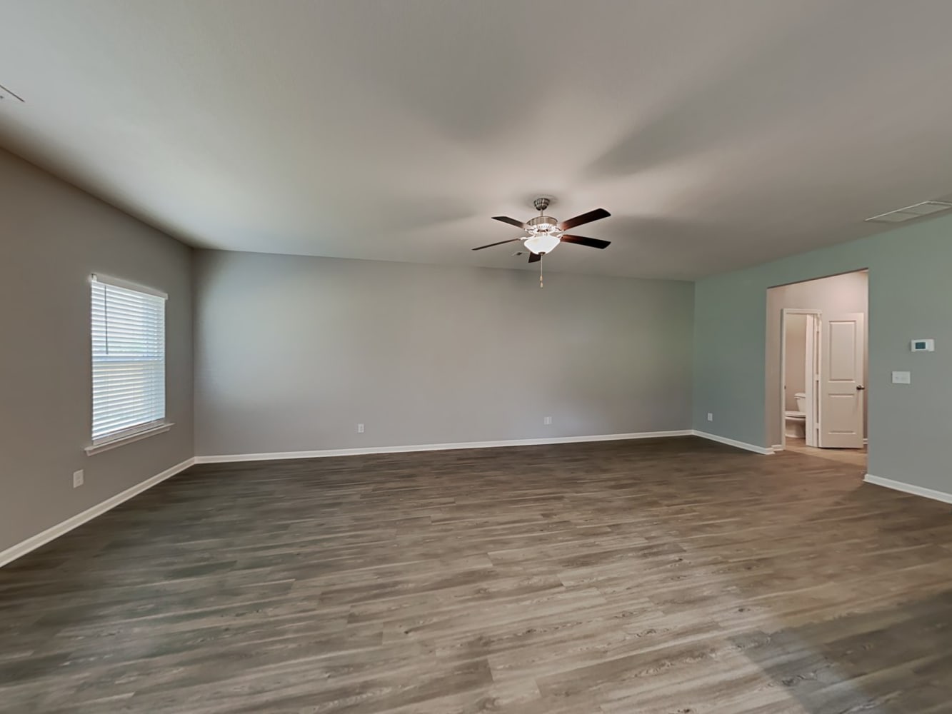 112 Oliver Drive photo 4