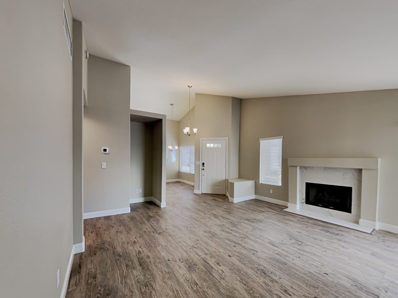 313 Abbington St photo 3