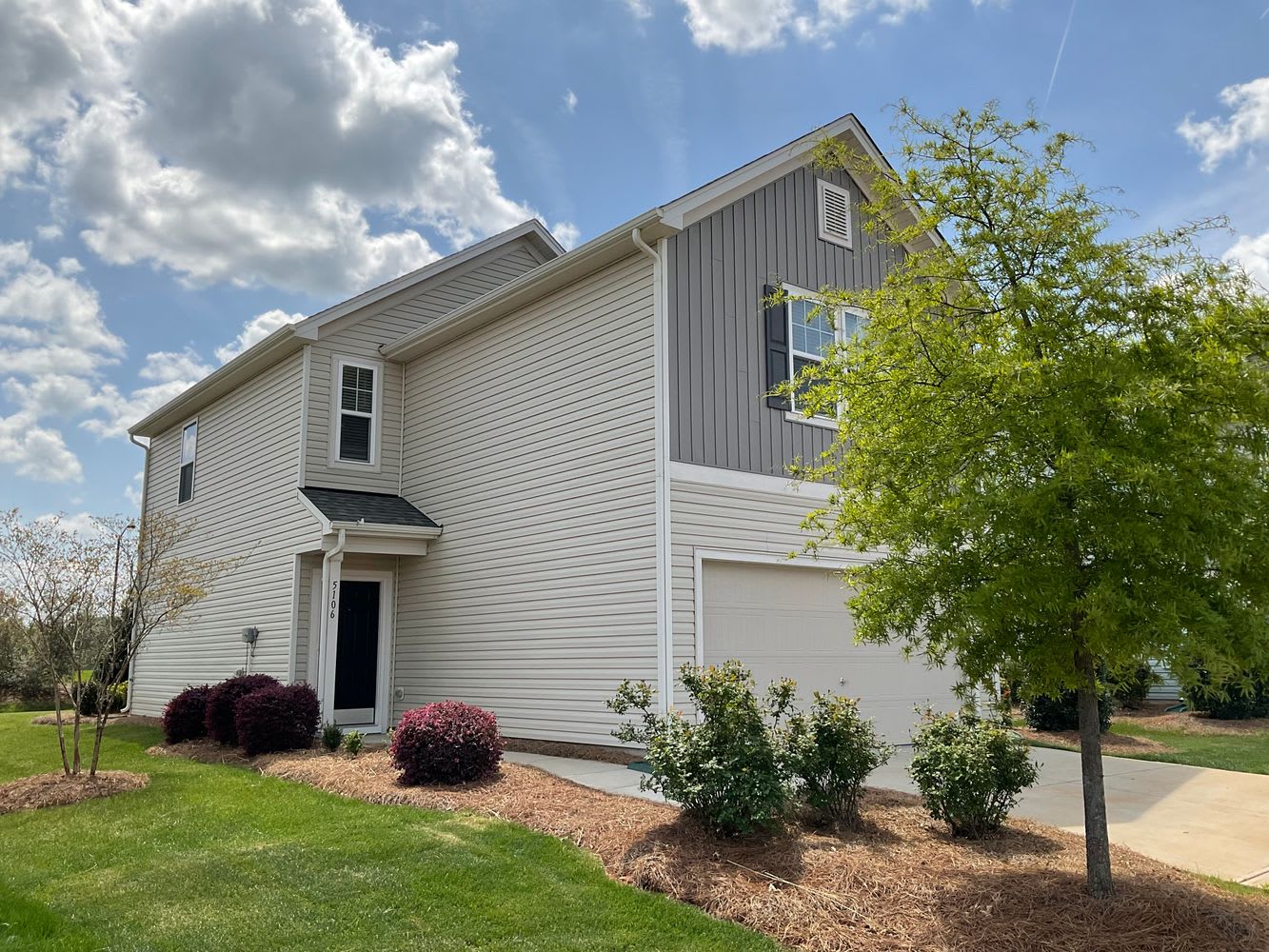 5106 Shorthorn Way photo 2