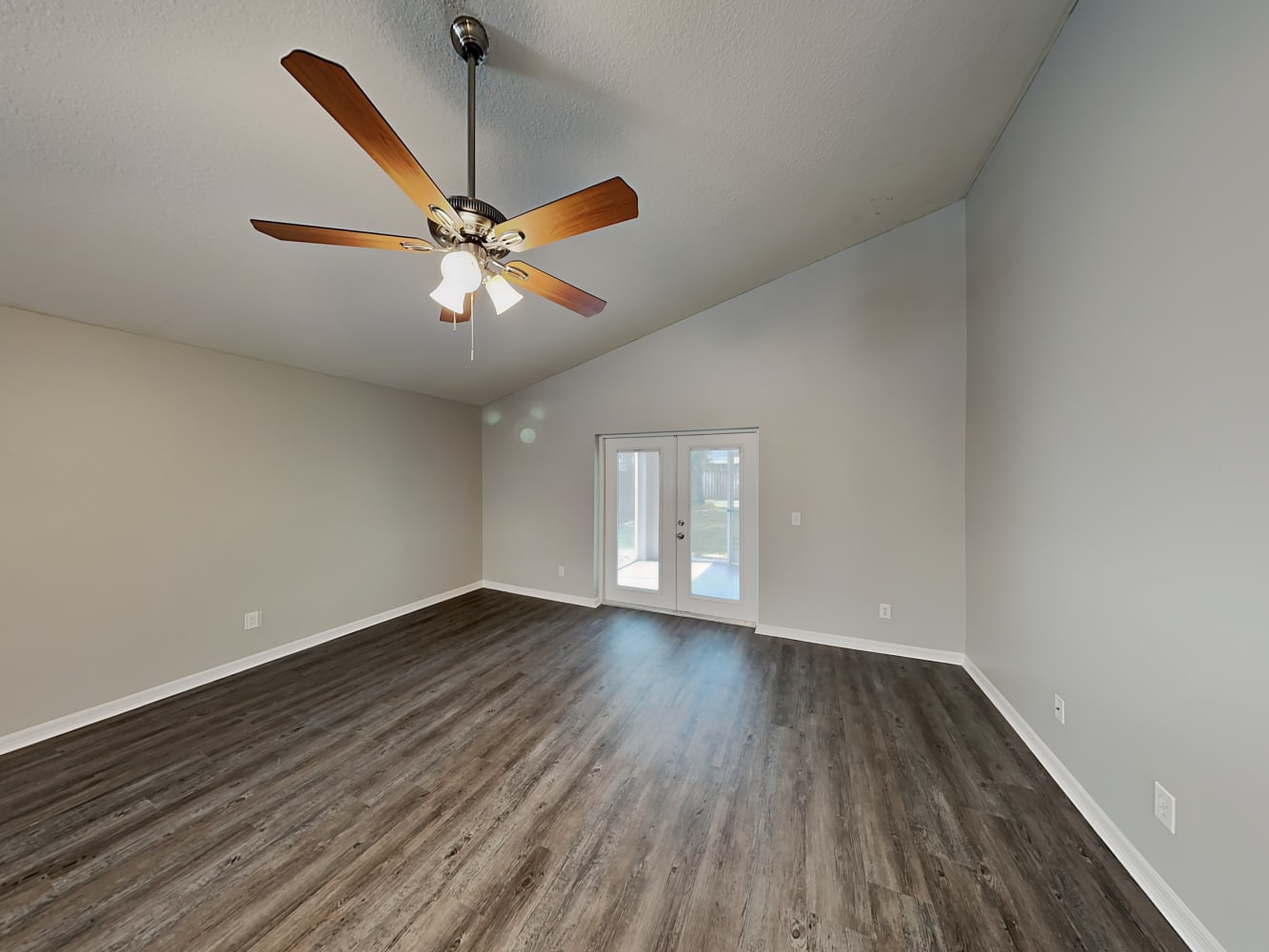 7614 Wiltshire Park Pl photo 3