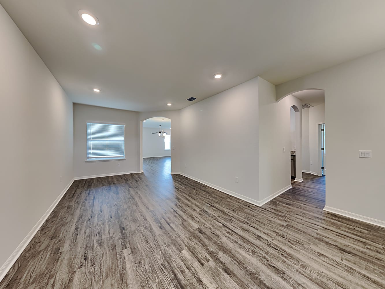 6876 Mossy Oak Ln photo 4