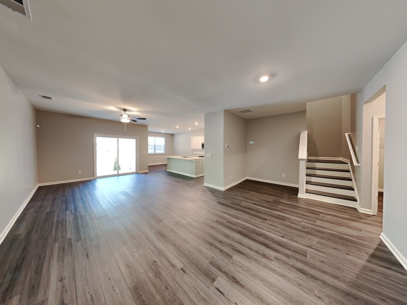 117 Webster Cir photo 5