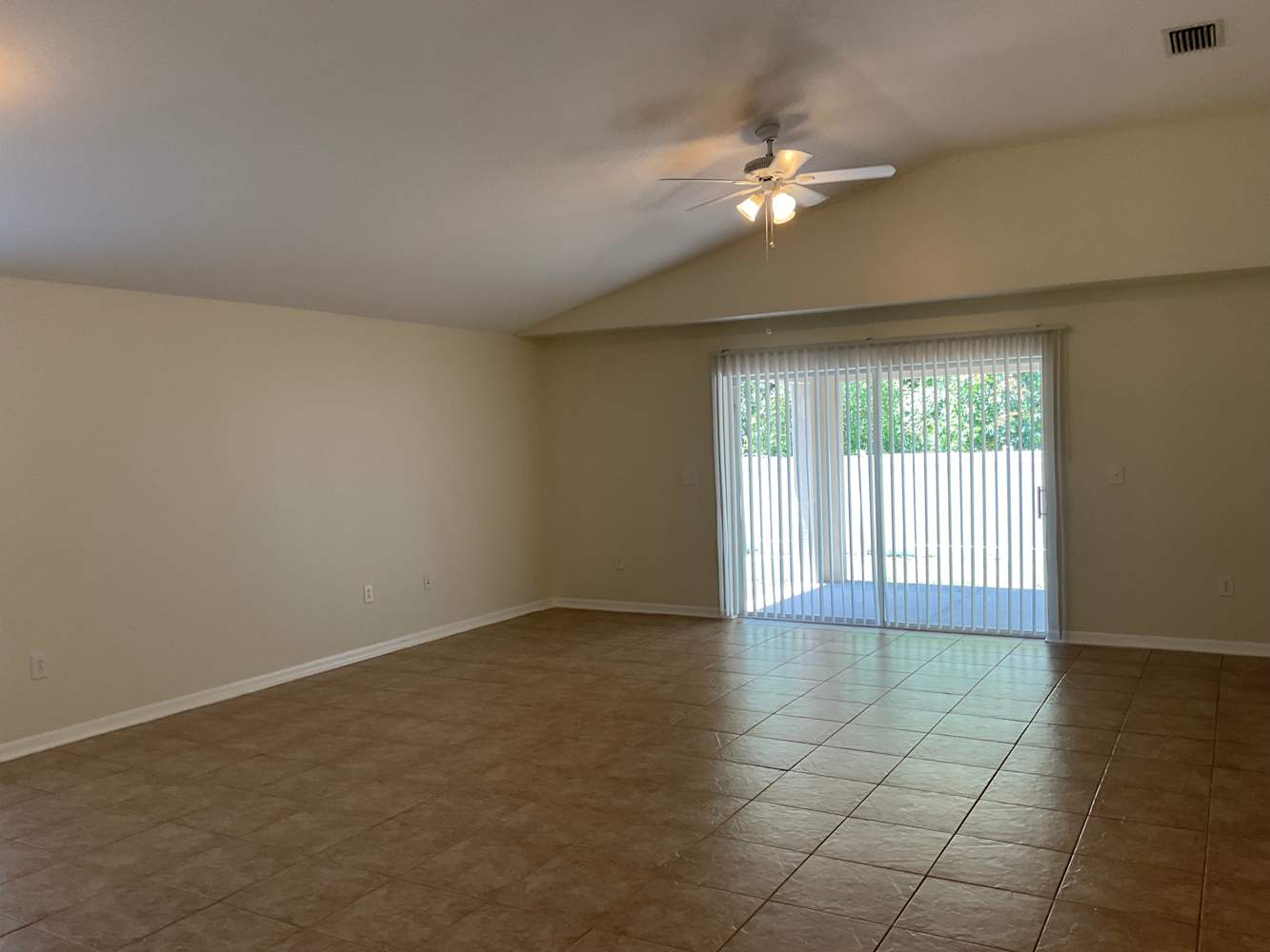 13201 Old Florida Cir photo 3