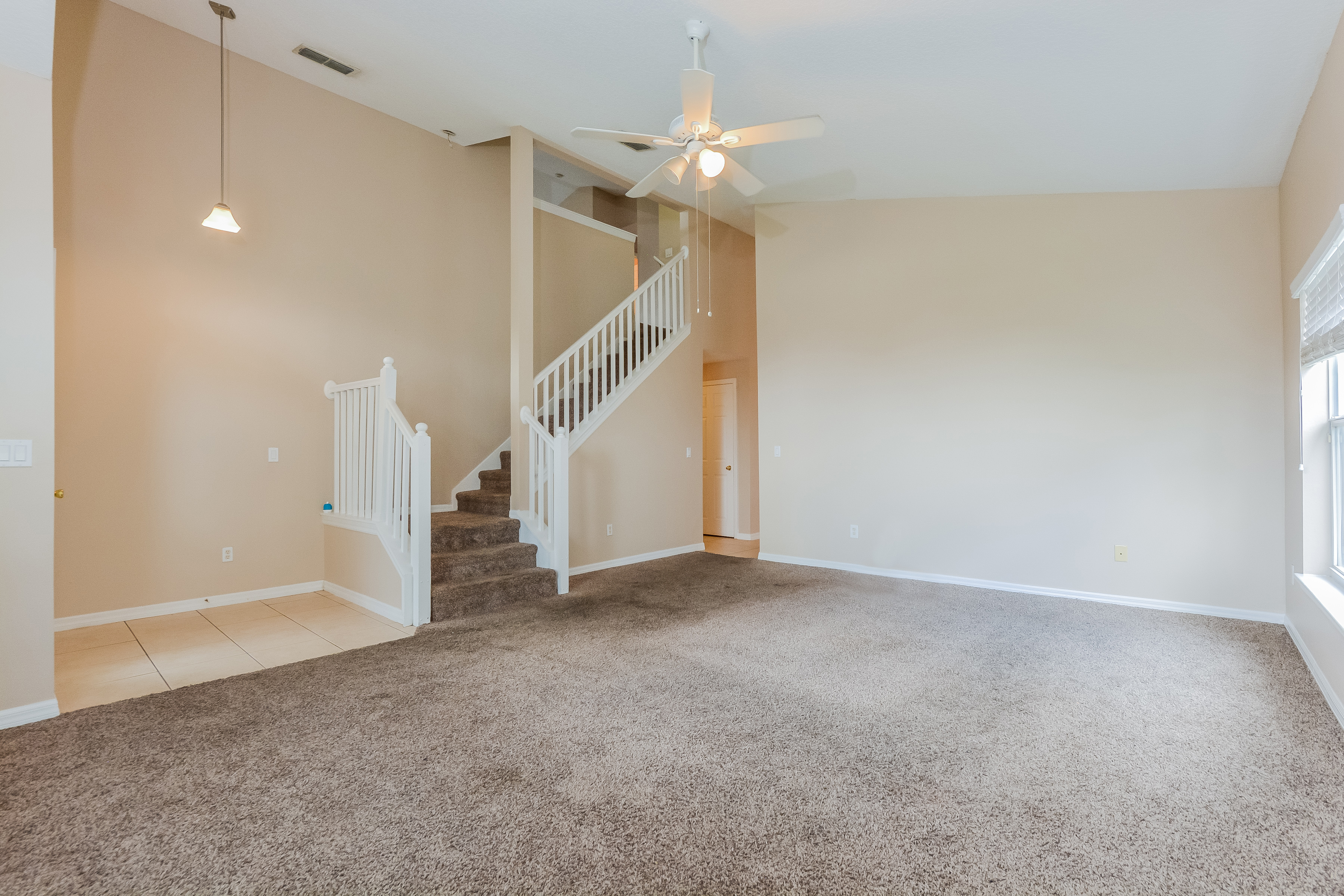 10837 Leader Ln photo 4