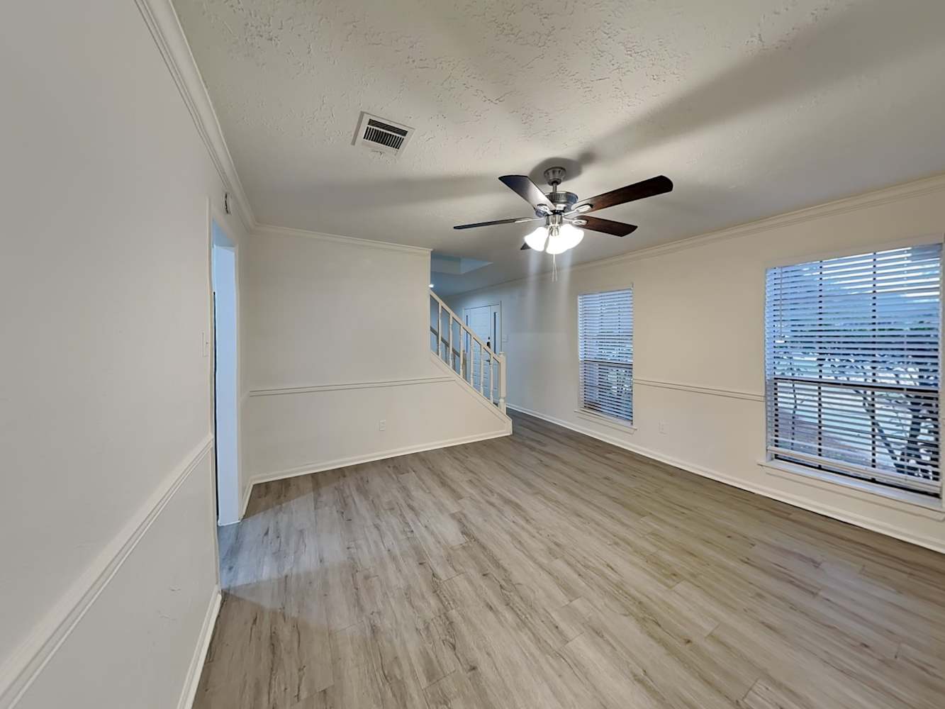 16206 Elm Point Ct photo 5