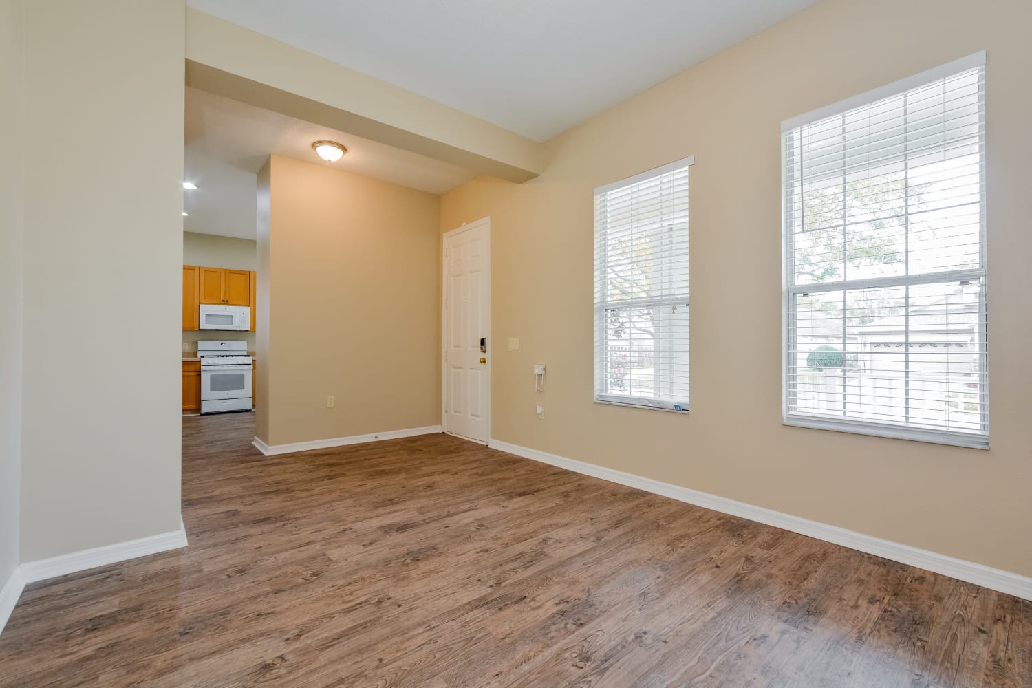13762 Bluebird Pond Rd photo 5