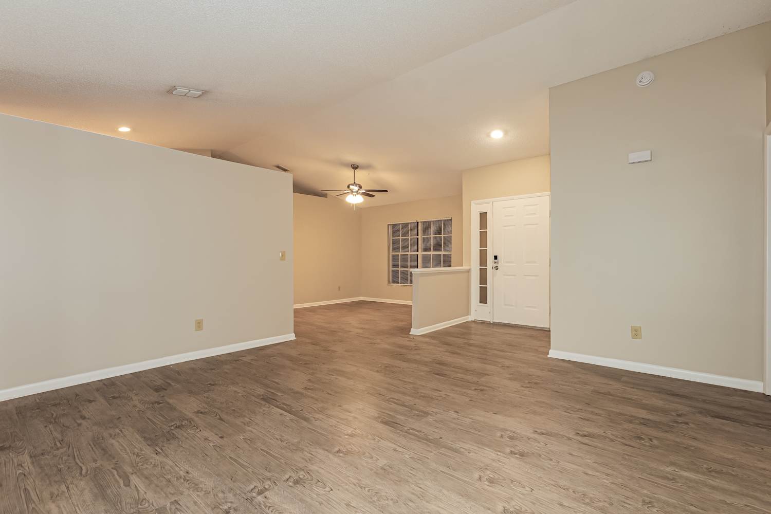 10410 Tara Dr photo 4