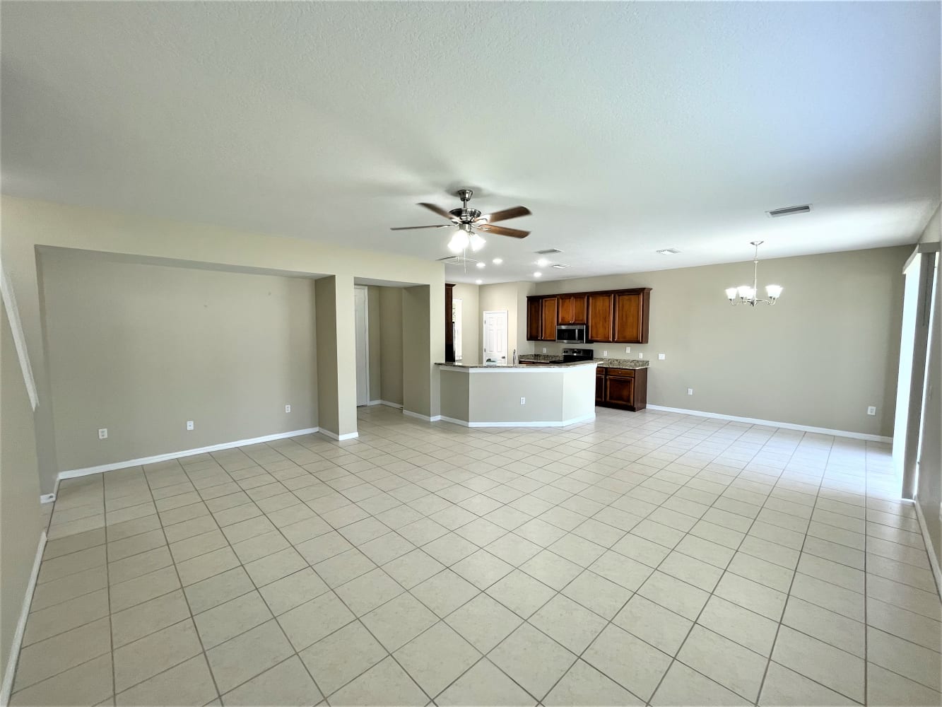 10420 Frog Pond Dr photo 3