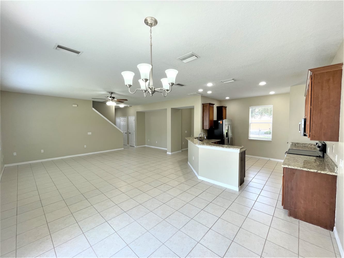 10420 Frog Pond Dr photo 4