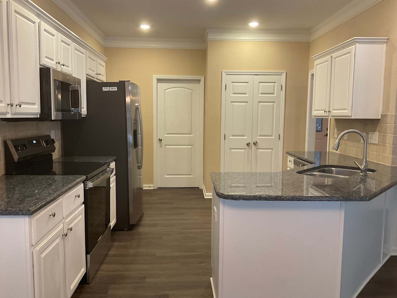 17004 Cambridge Grove Dr photo 5