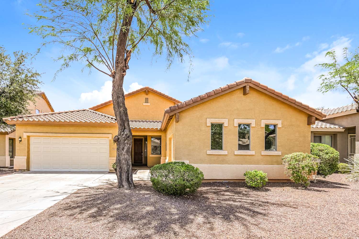 16823 W Ocotillo St Surprise, AZ 85388 photo 3