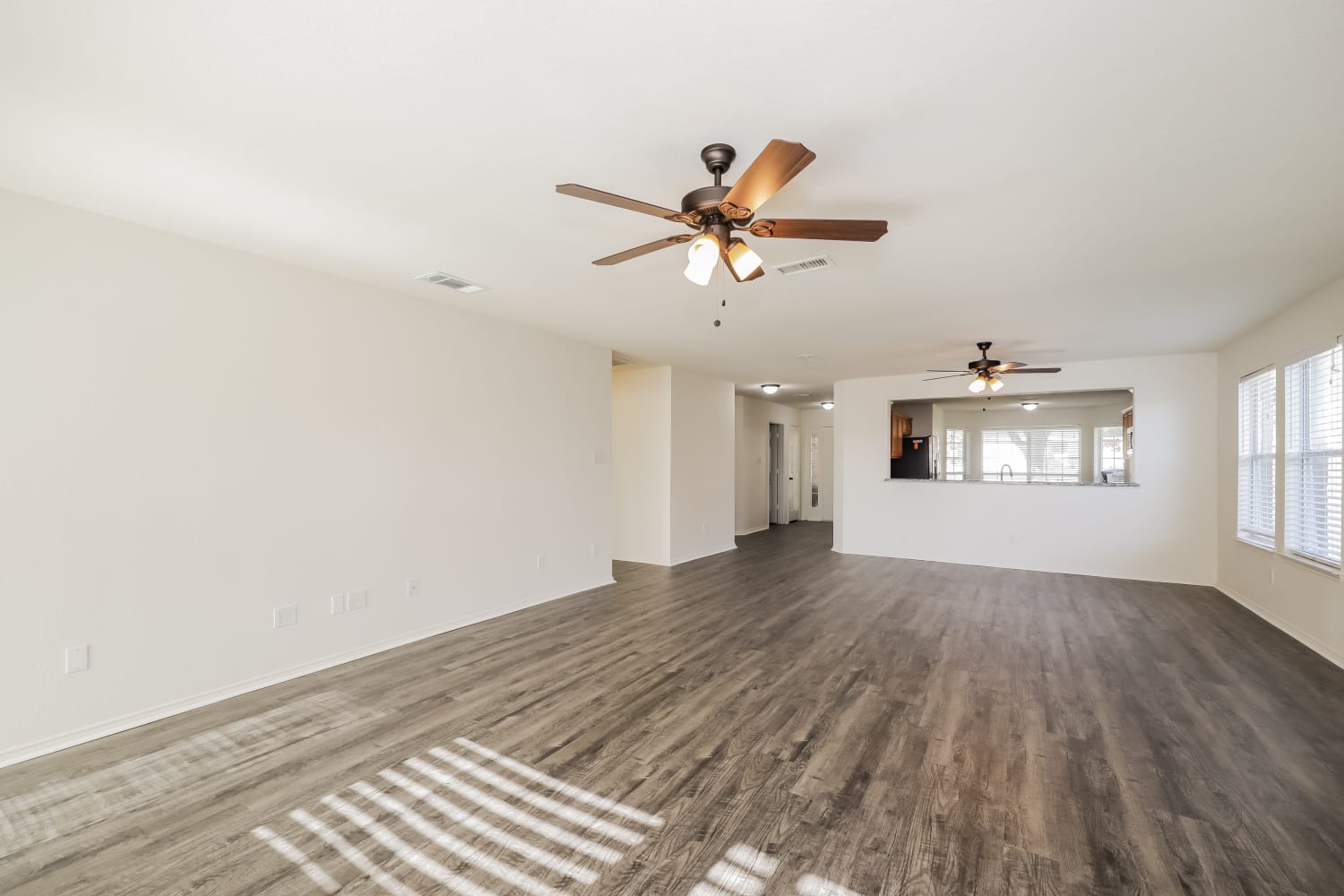 320 Bicole Dr photo 5