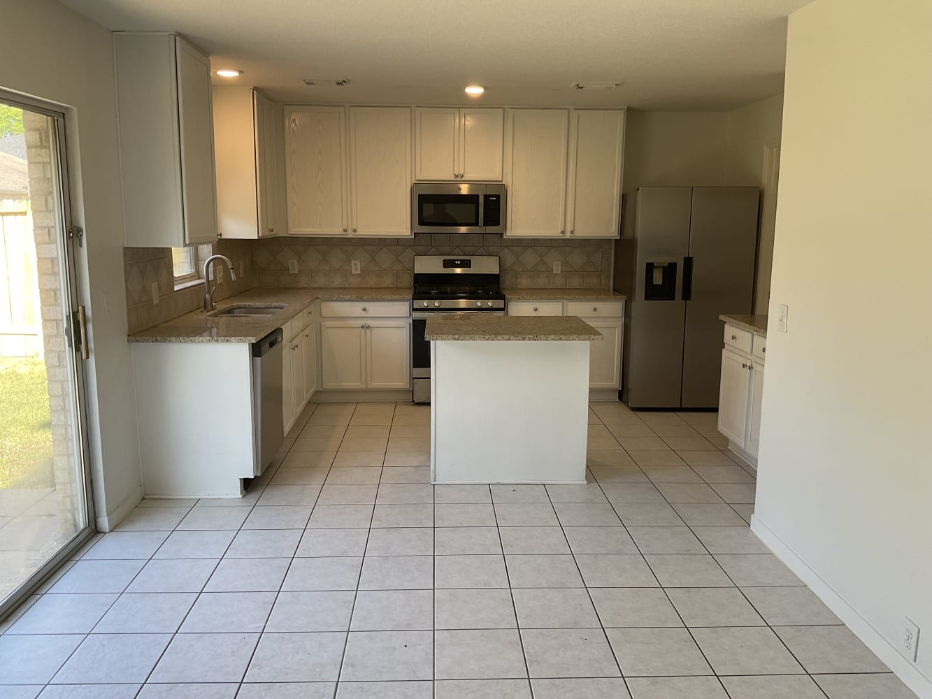 17326 Turquoise Stream Dr photo 3