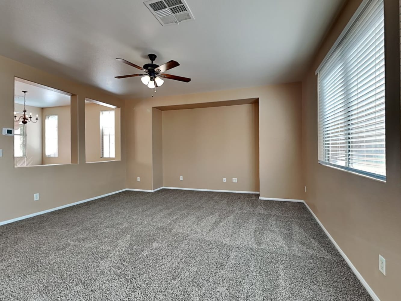 4349 Desert Haven Ave photo 4