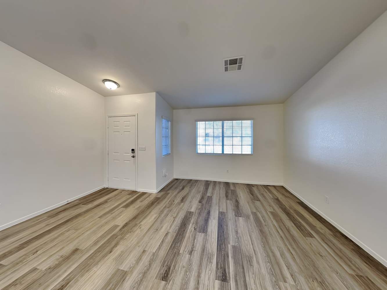 6285 Hill Haven Ave photo 4