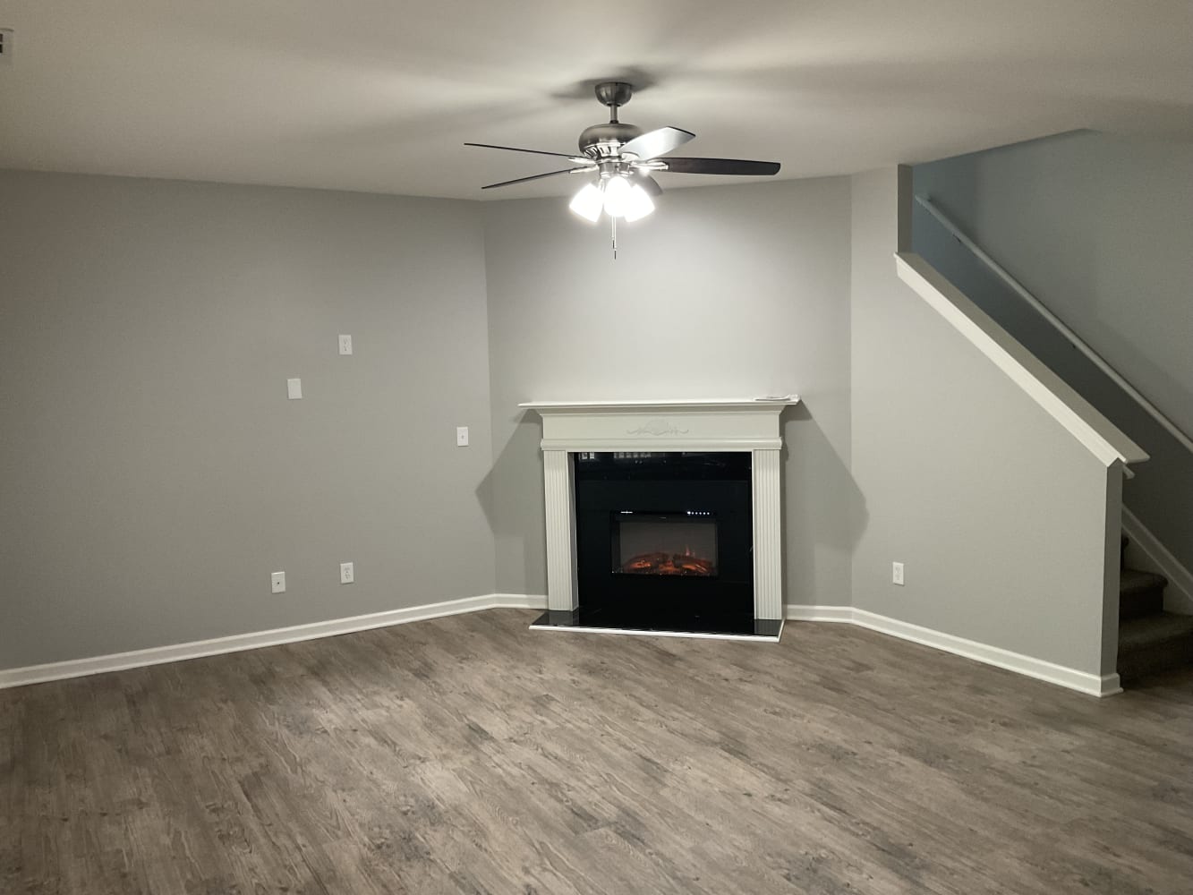 9331 Opal Dr photo 2