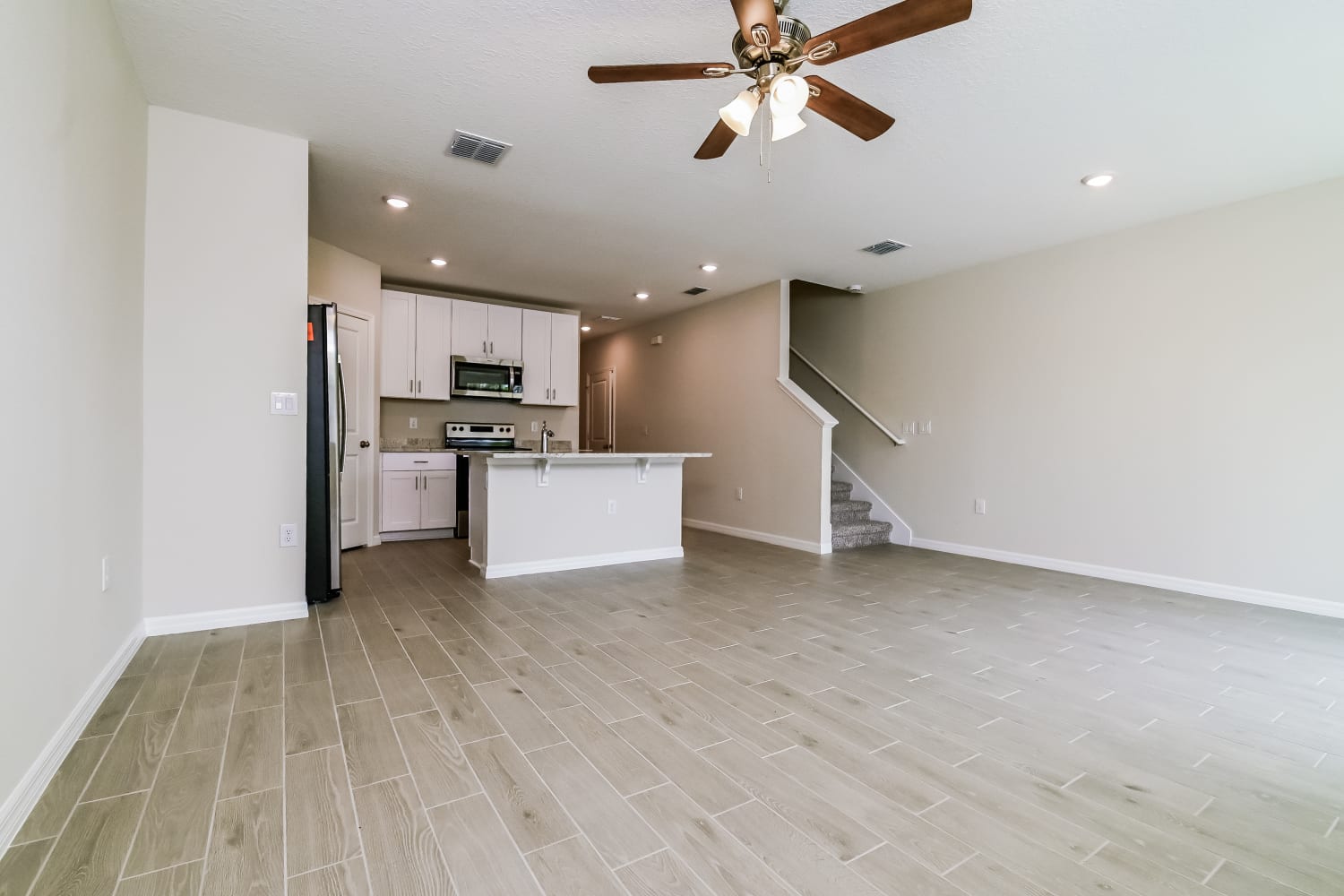 17043 Coral Key Dr photo 5