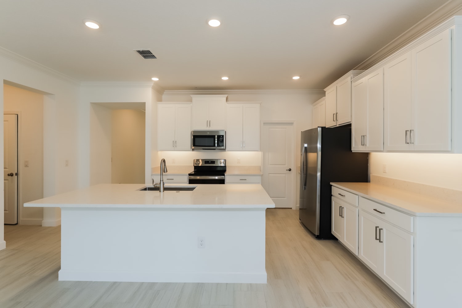 14114 17th Ct E photo 5