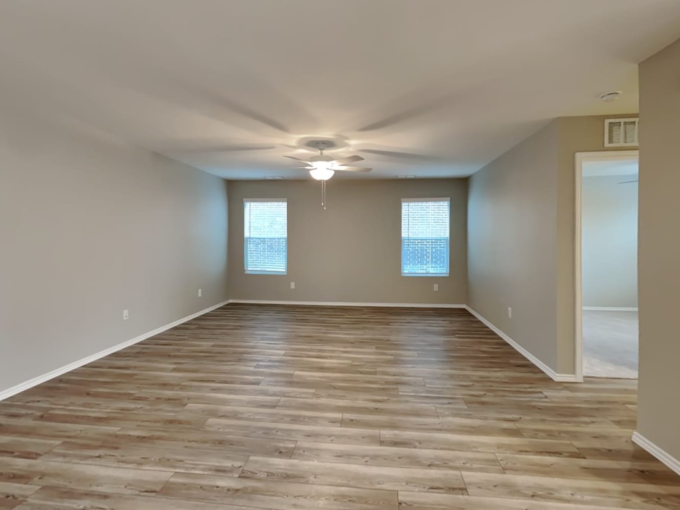 2016 Pleasant Knoll Cir photo 5