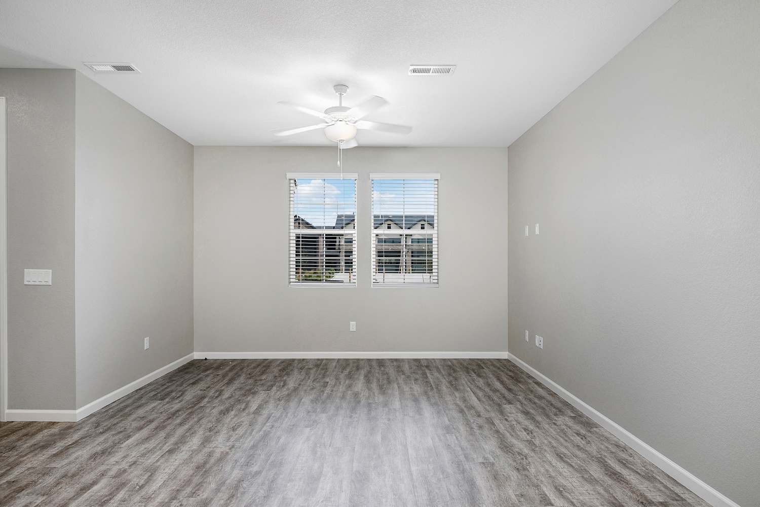 24375 E Montana Ave photo 5