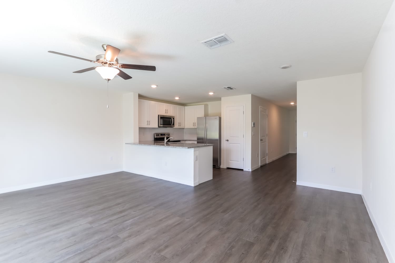 3659 Brownsville Pl photo 4