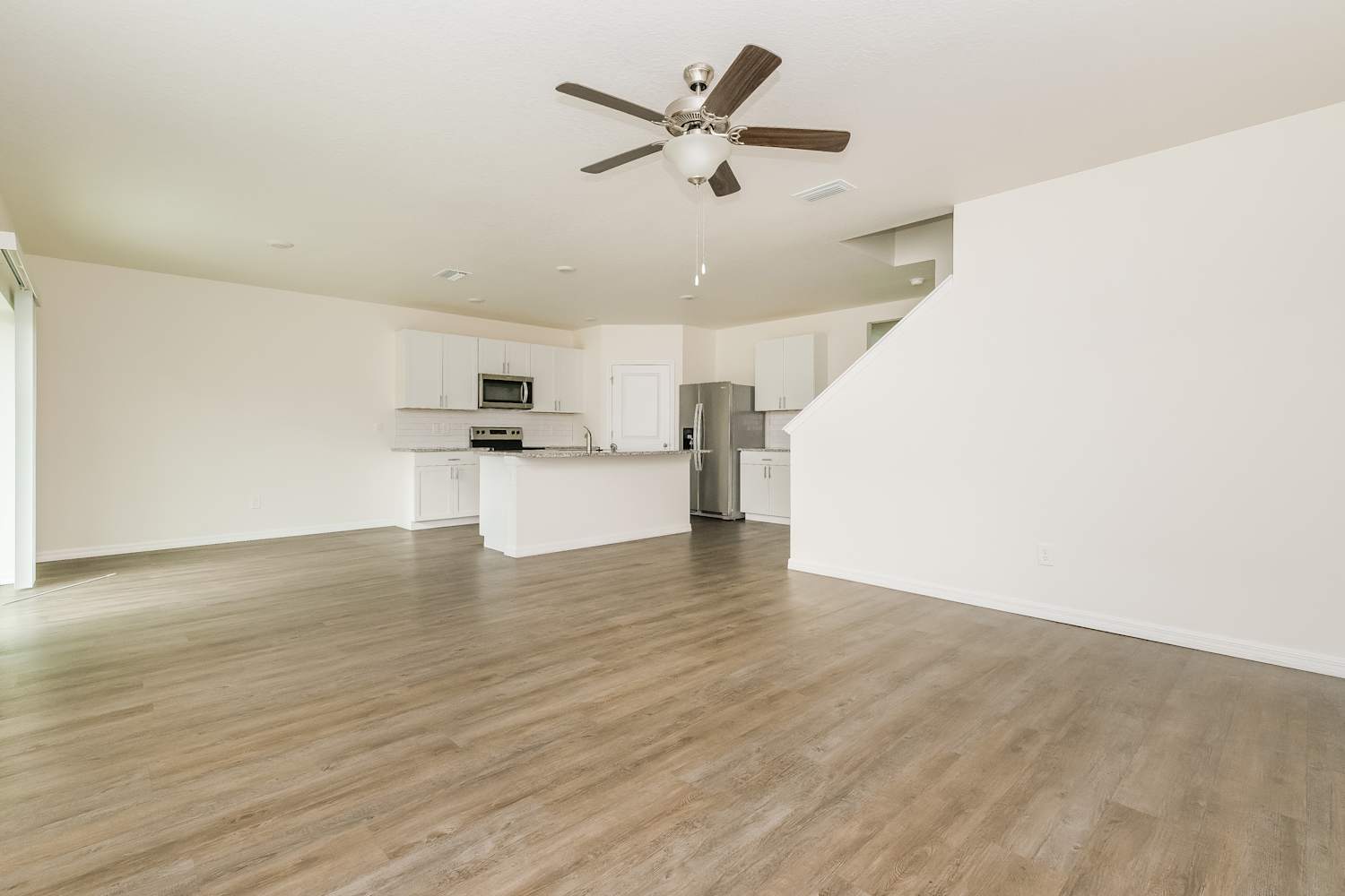 7735 Harbor Moor Dr photo 5