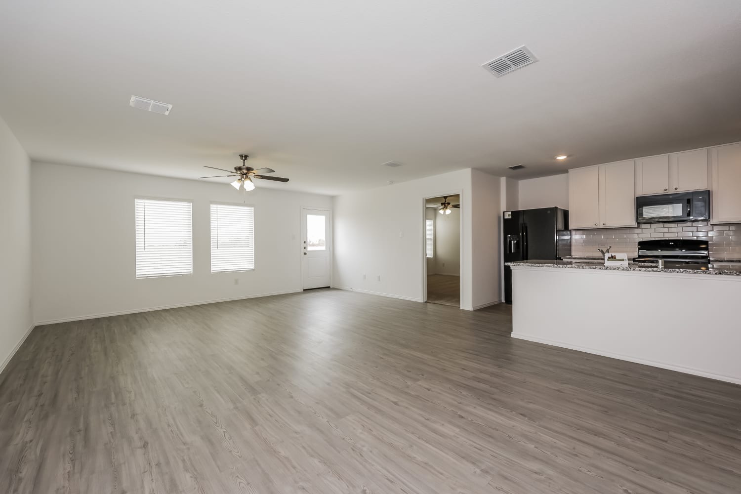 10253 Tullamore Ridge Rd photo 3