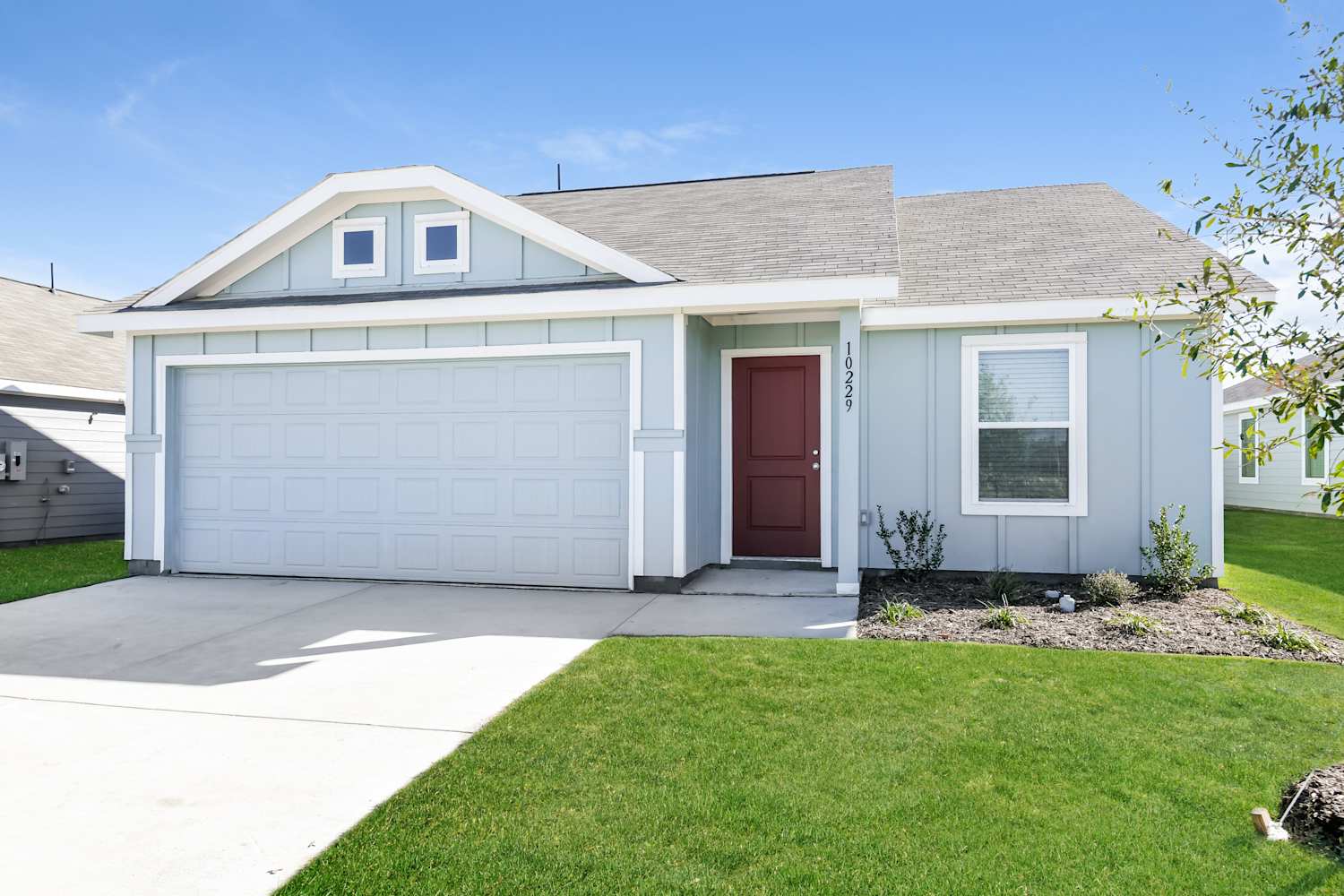 10229 Hackberry Spring Way photo 3