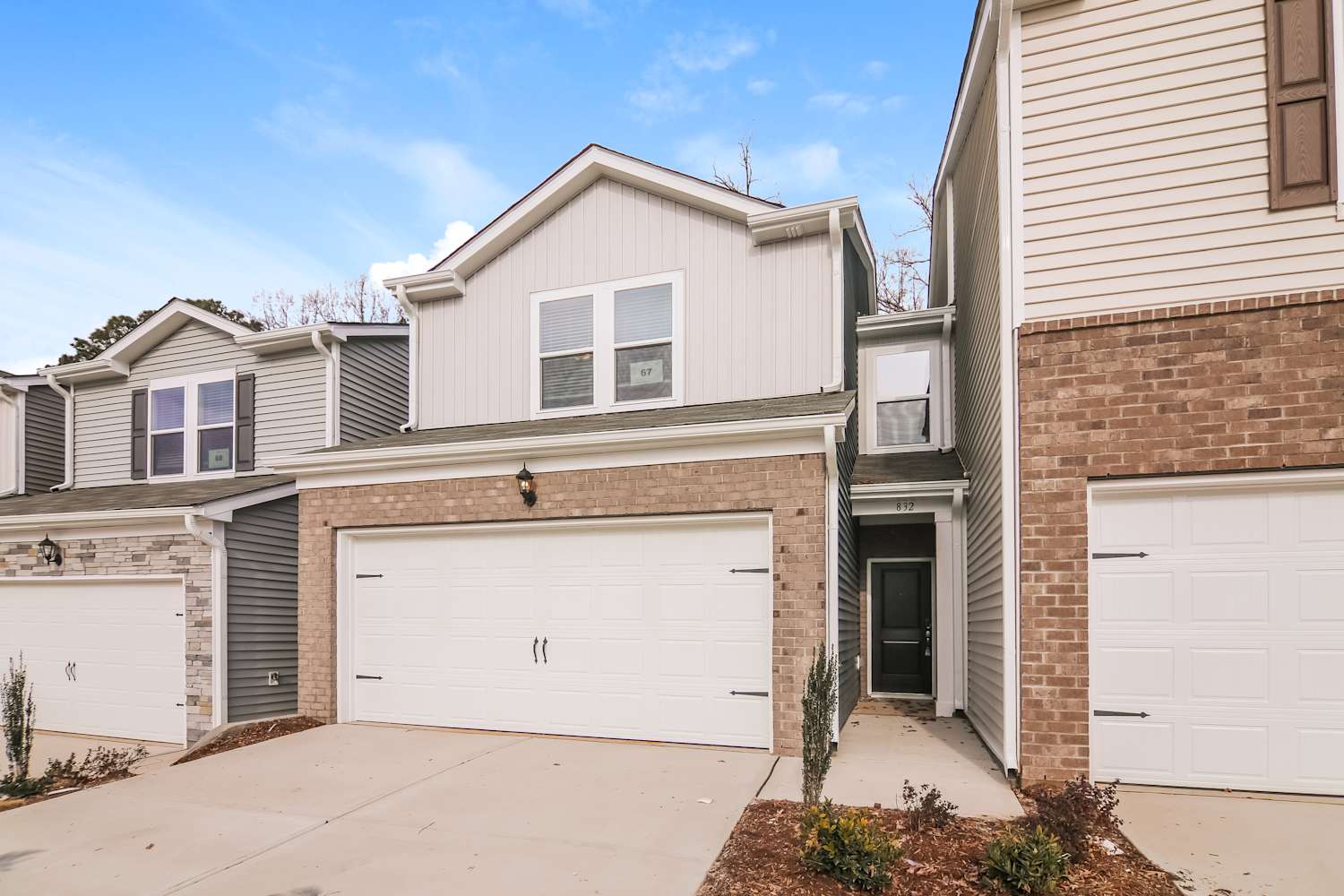 832 Hilton Park Loop photo 4