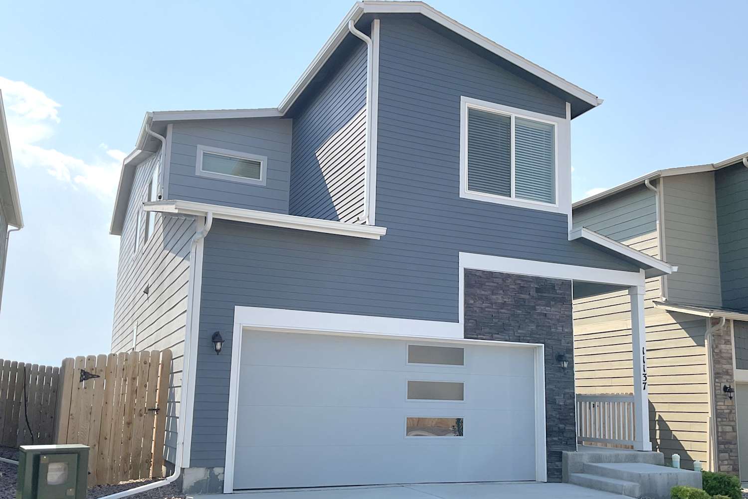 11137 House Finch Ln photo 2