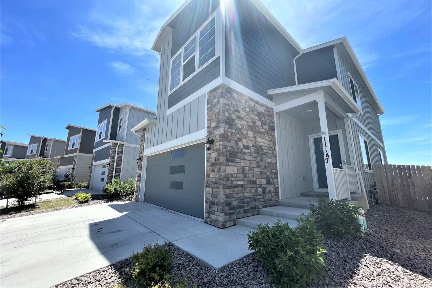 11147 House Finch Ln photo 2