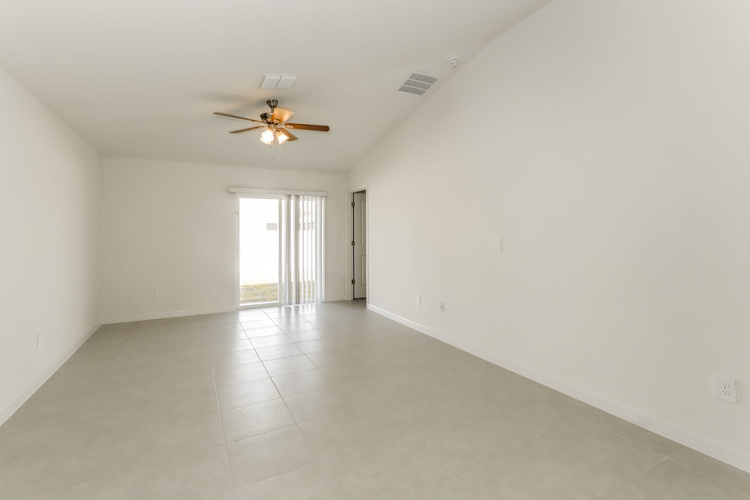 78 Rose Bud Ln photo 3