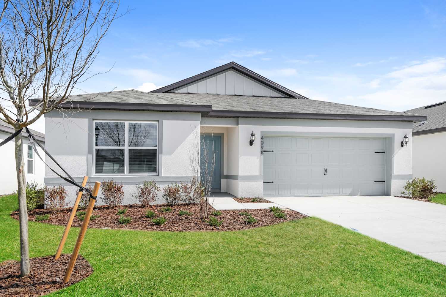 4098 Feldspar Ln photo 2