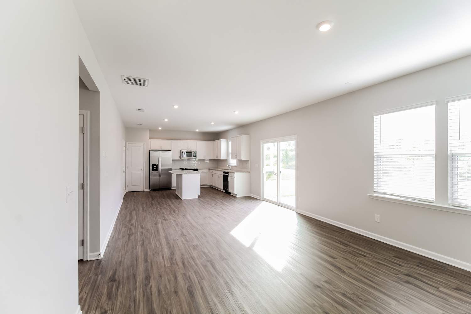 4036 Ferris Ln photo 5