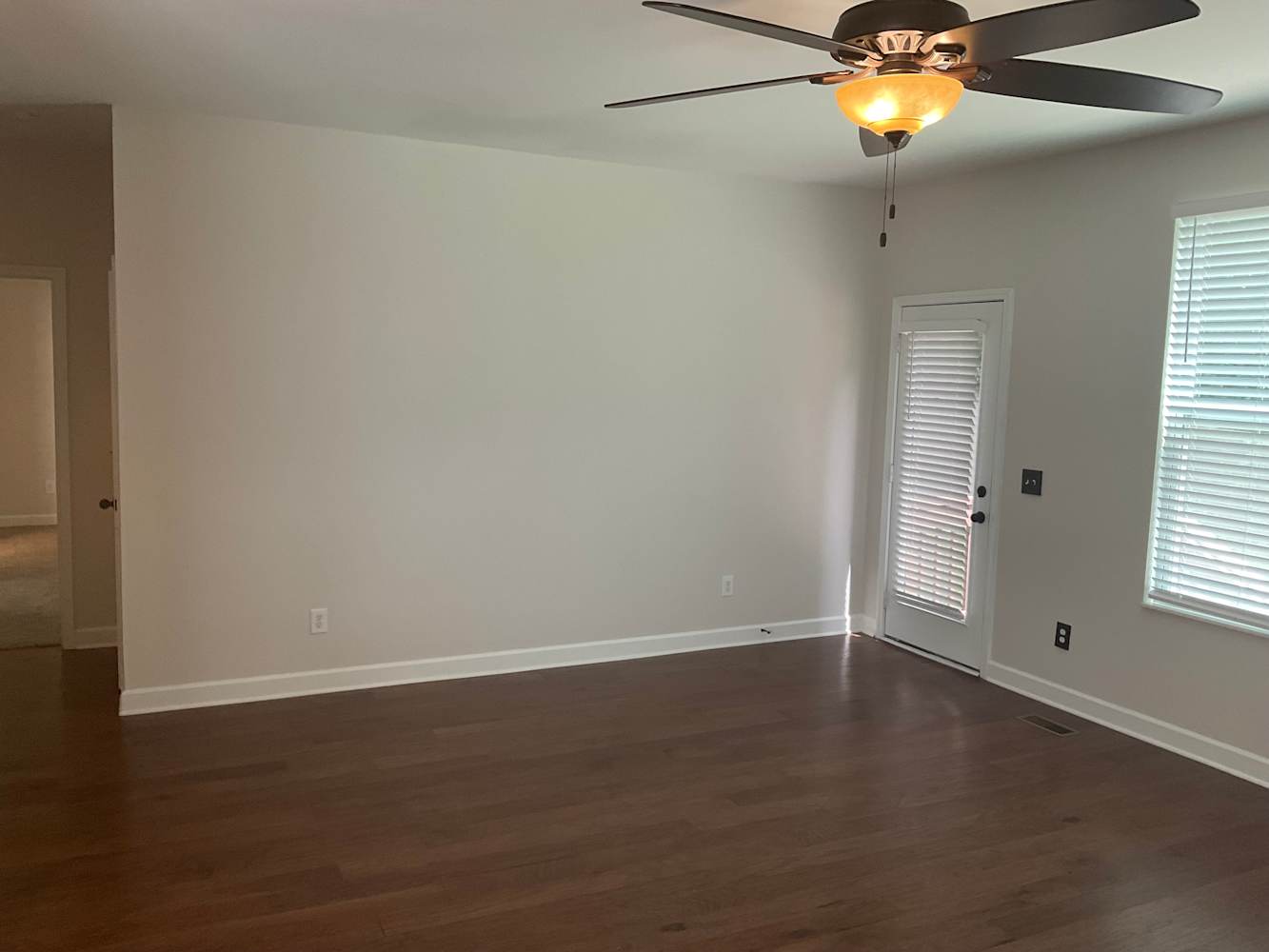618 Masters Way photo 2