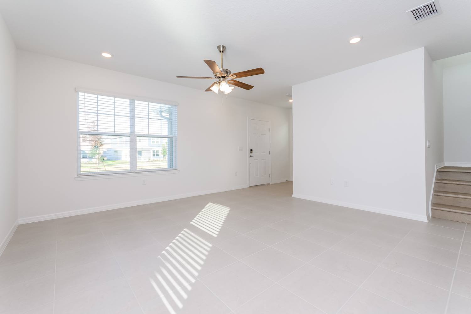 6520 Tabebuia Pkwy photo 4