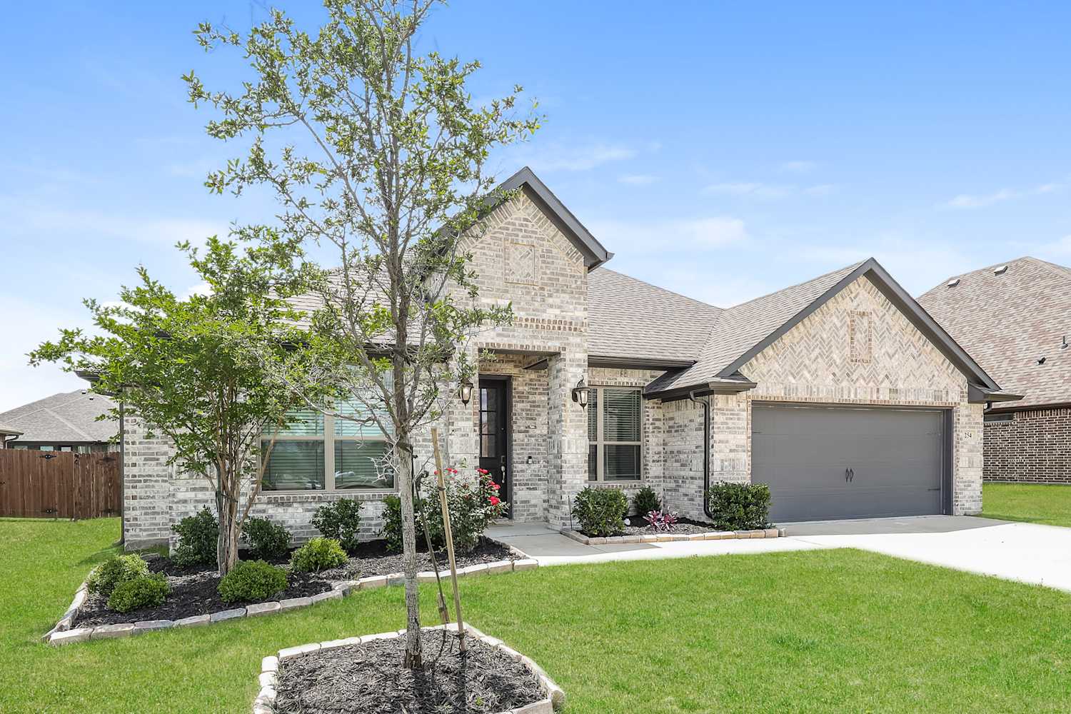 254 Hedgewood Drive photo 3