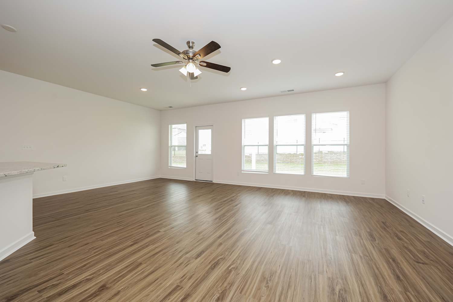 3800 Lantern Lane photo 4