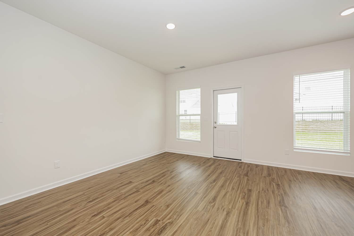 3800 Lantern Lane photo 5