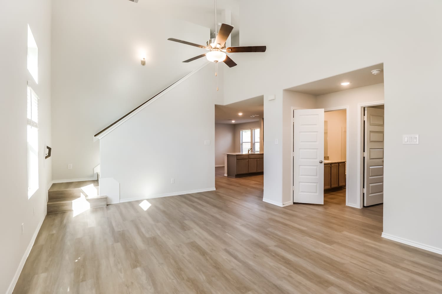 10799 Sunlit St photo 5