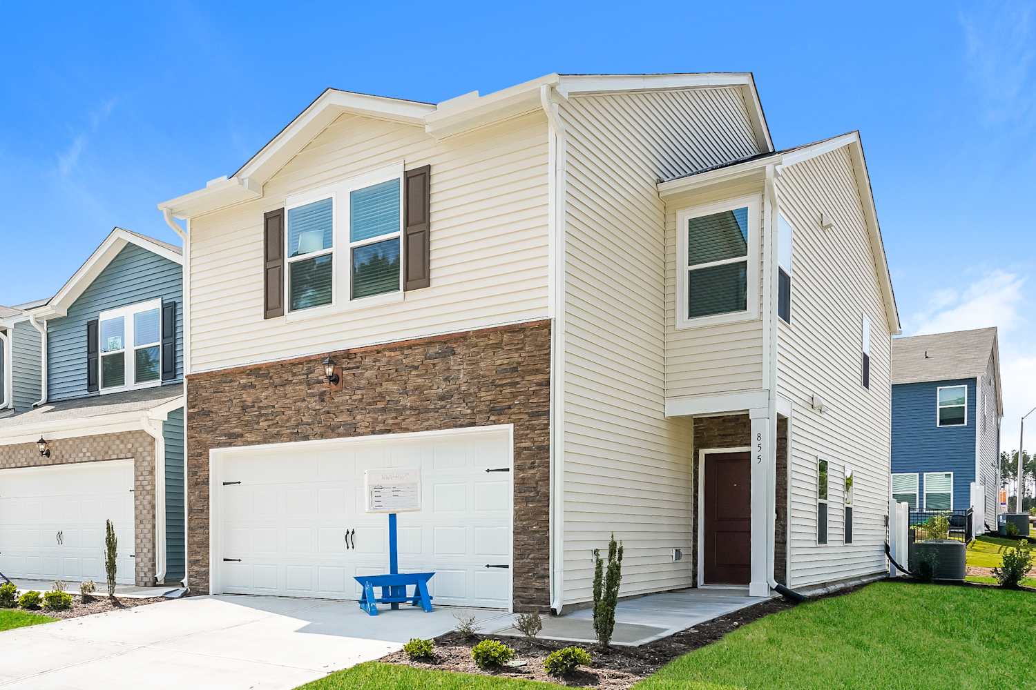 855 Hilton Park Loop photo 4